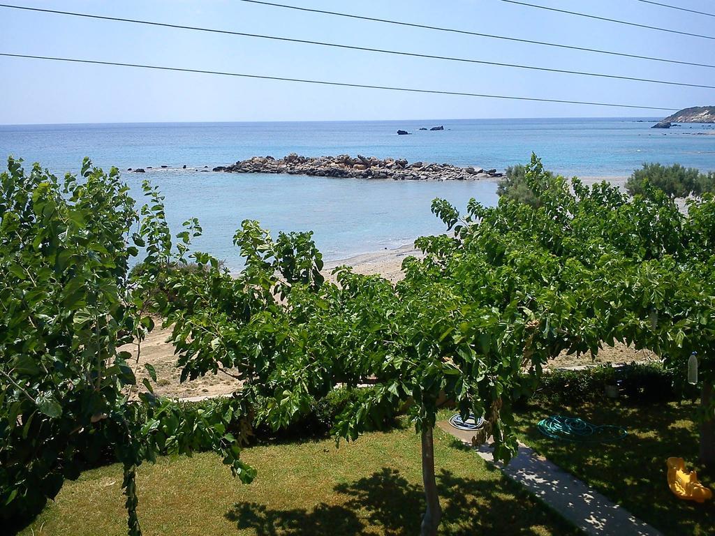 Apolloneia Apartments Frangokastello Buitenkant foto