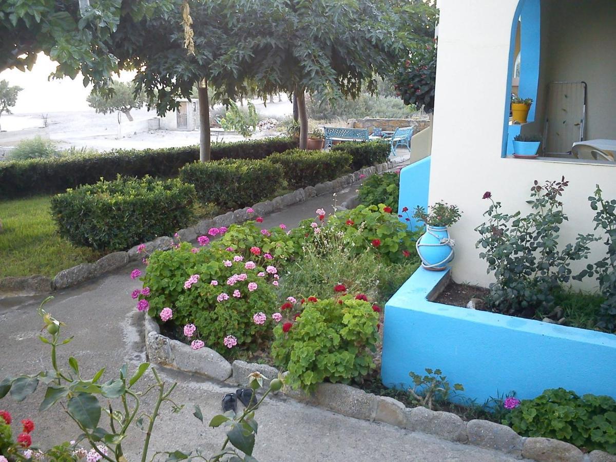 Apolloneia Apartments Frangokastello Buitenkant foto